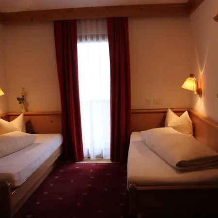 Hotel Camona&apart Walserhof 3*